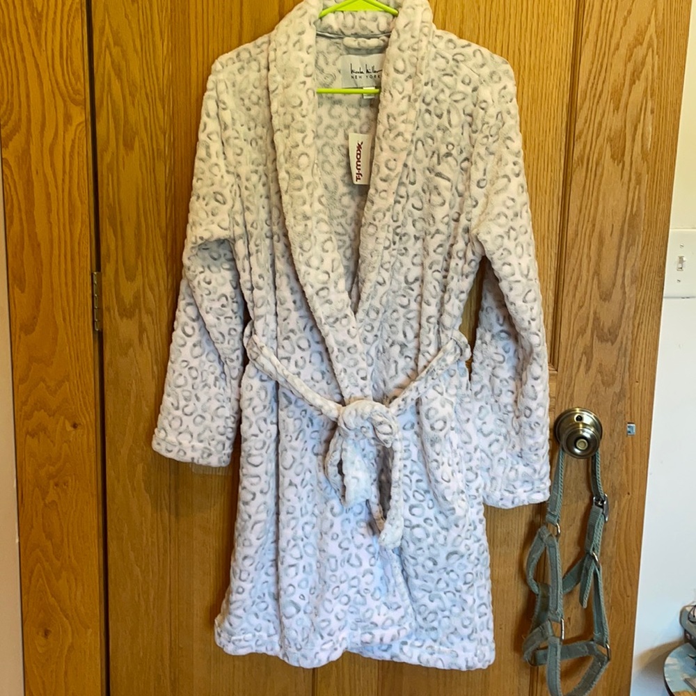 Nicole Miller Women’s S/M Bathrobe brand new